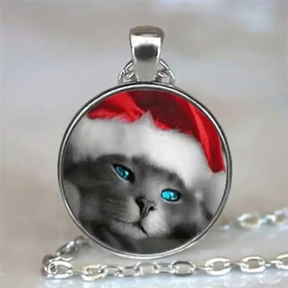 Silver Christmas KITTY CAT Glass Cabochon Pendant Necklace - Picture 1 of 3